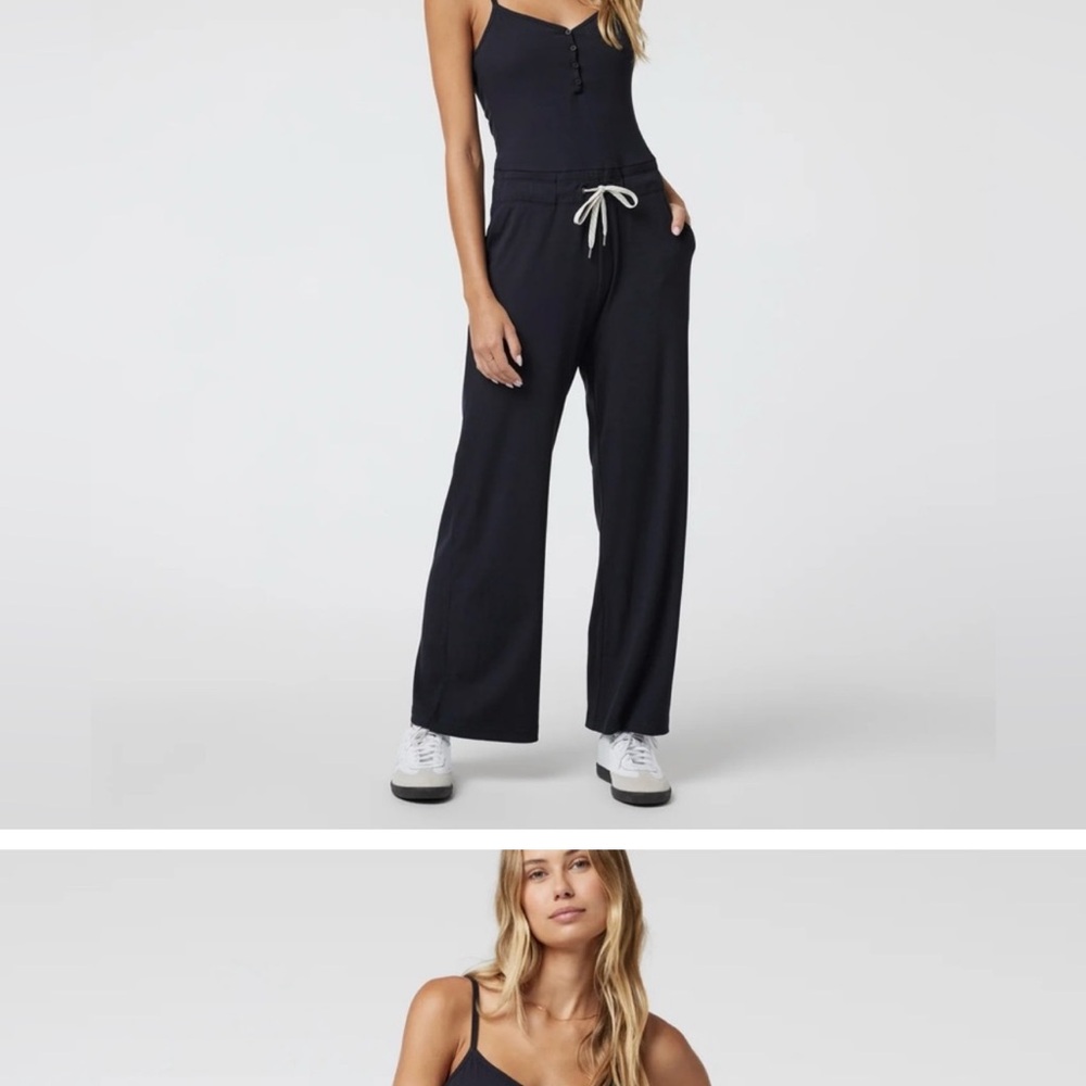 Vuori Black Jumpsuit Relaxed Fit High-Waisted